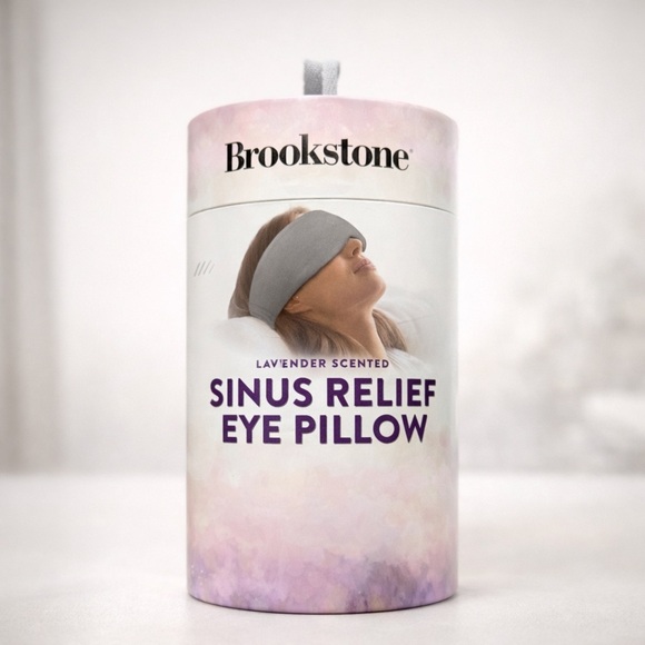 Brookstone Lavender Sinus Relief Eye Pillow Heat & Cold Therapy - Picture 1 of 2